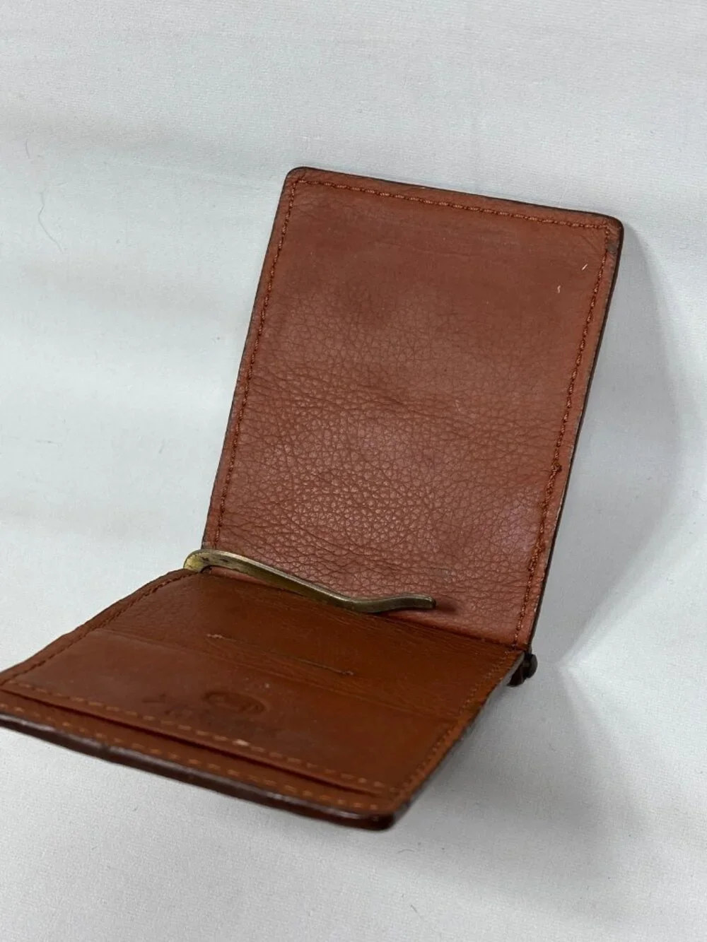 VTG U.S. Marine Corps USMC Hawaii Leather Money Clip Wallet Enameled EGA Emblem
